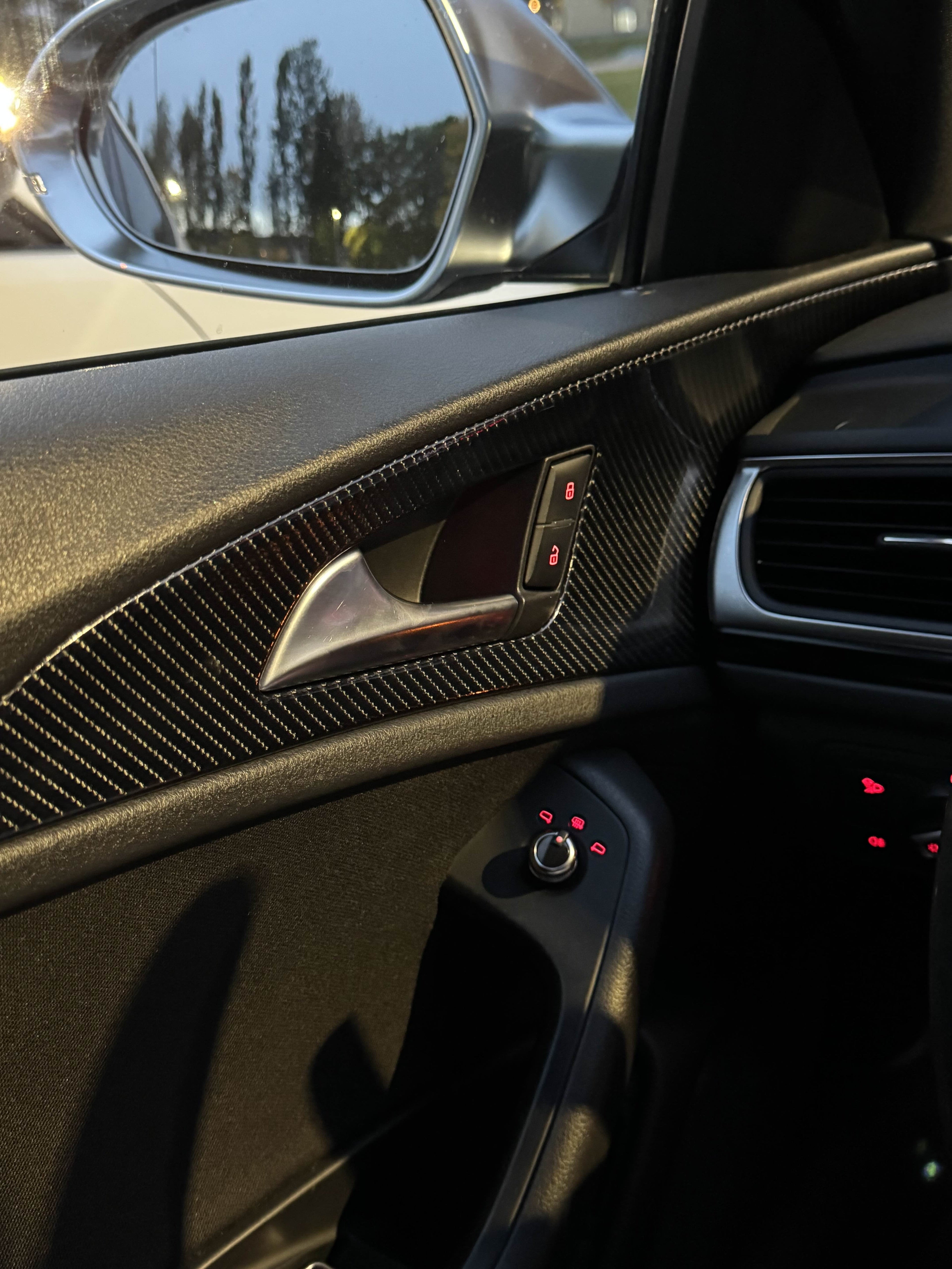 Självhäftande vinyl