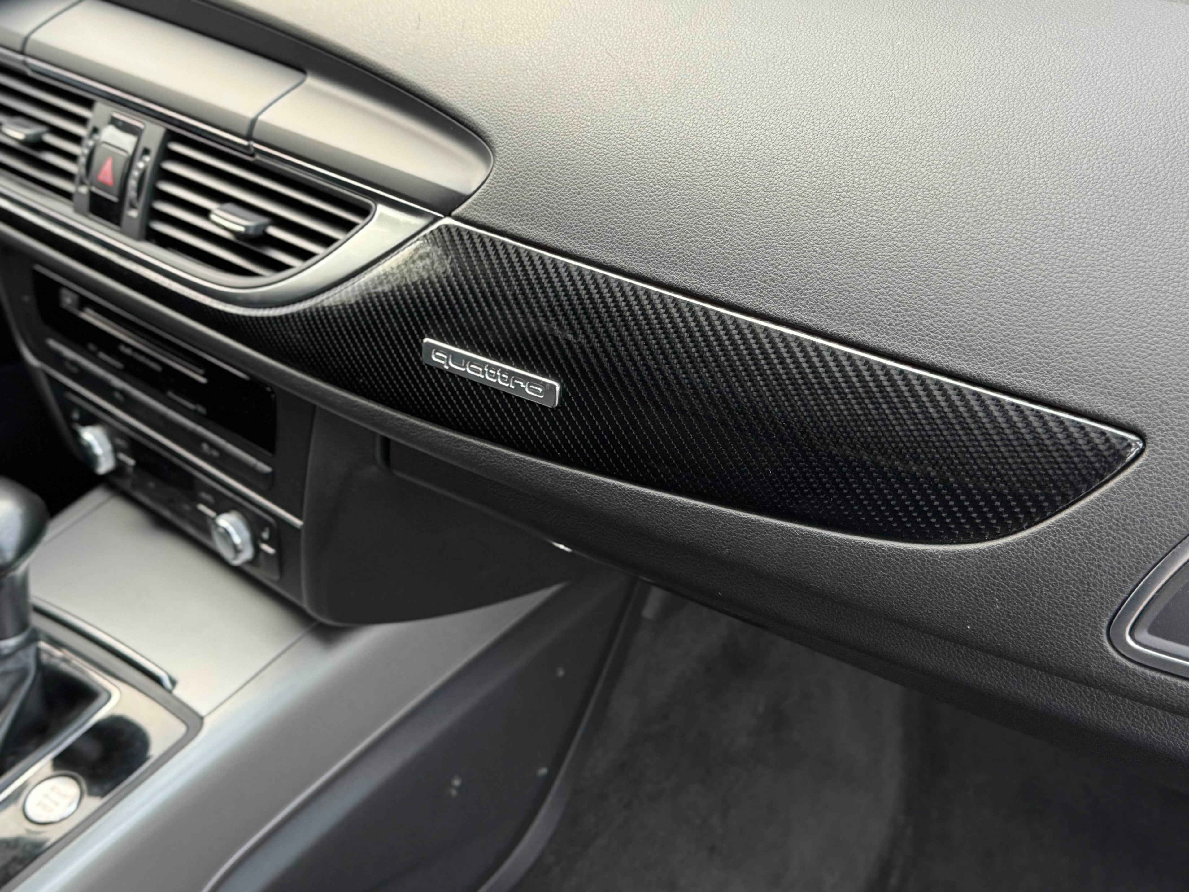 Självhäftande Vinyl high gloss Carbon Fiber  6D